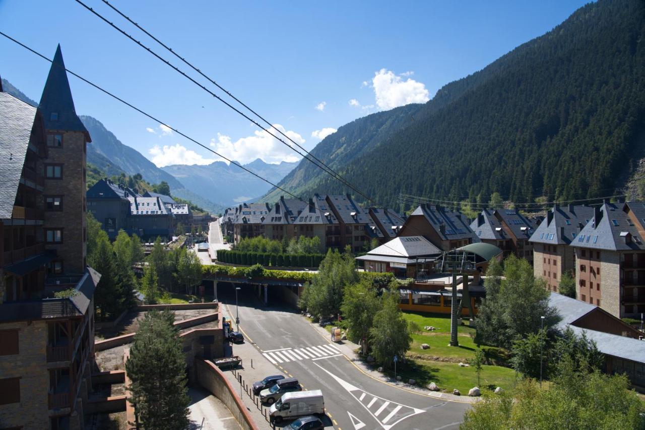Apartamentos Solneu Baqueira Beret Exterior foto
