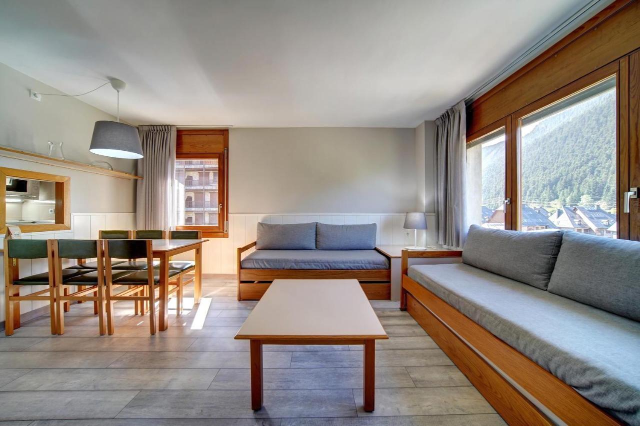 Apartamentos Solneu Baqueira Beret Exterior foto